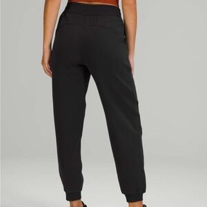 Lululemon Athletica scuba Black Joggers